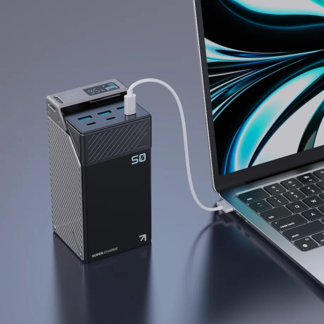 باور بانك  بقوة 5000 مل أمبير، قدرة 65 واط متعدد المناف من powerology