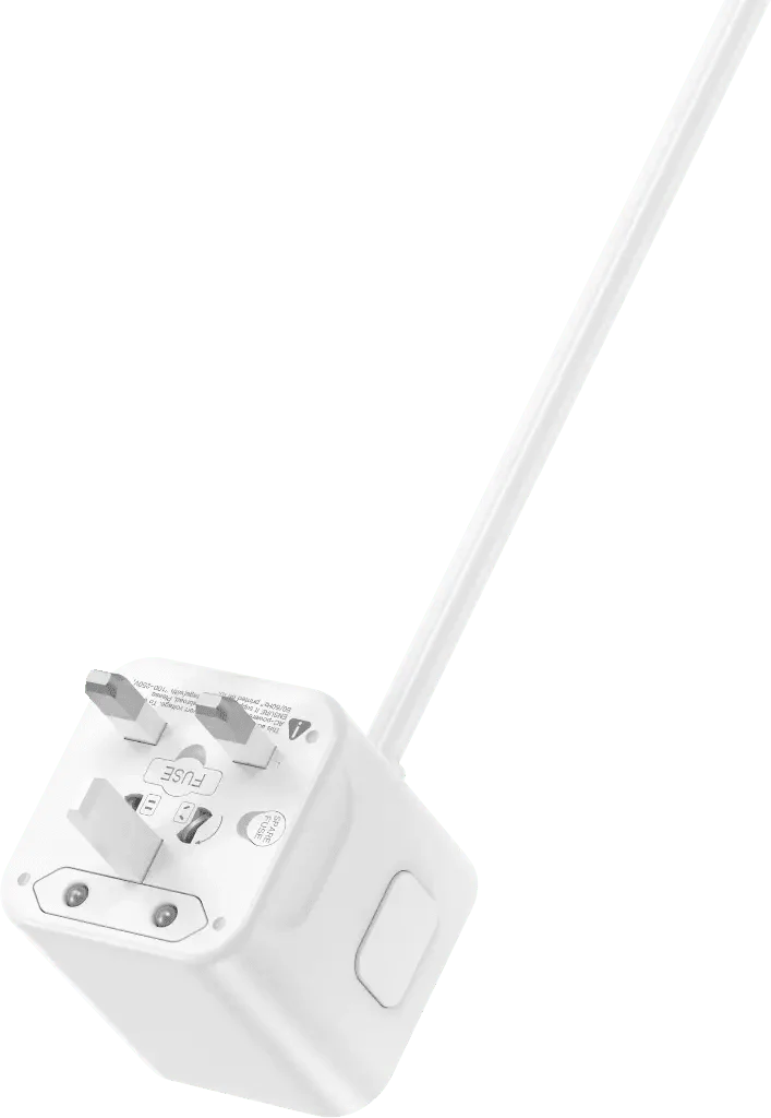 Green Lion GS-600 مشترك كهربائي متعدد ا ومقبسان UK مع شحن سريع PD 30W