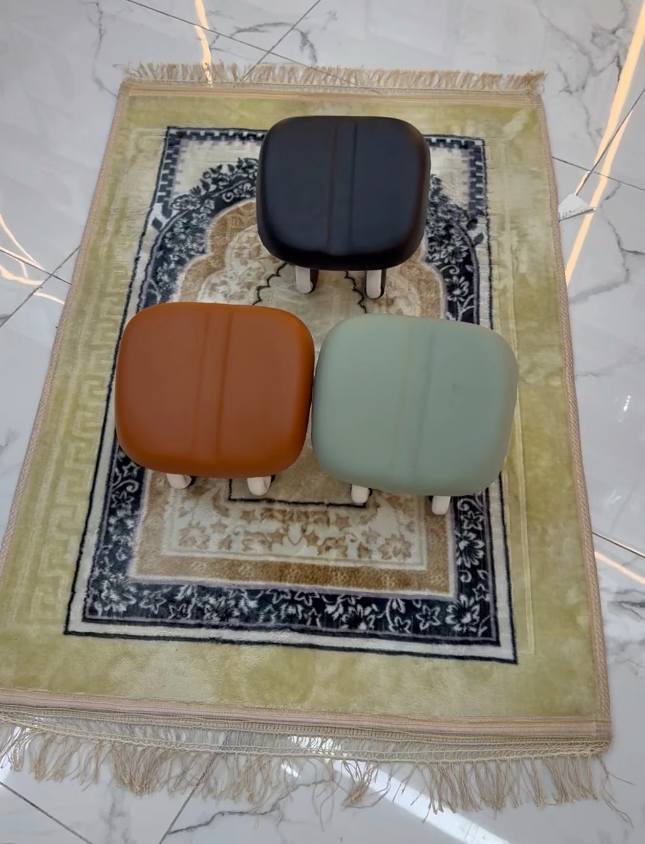 كرسي دعم الصلاة والجلوس مقعد مبطن الاصدار المطور